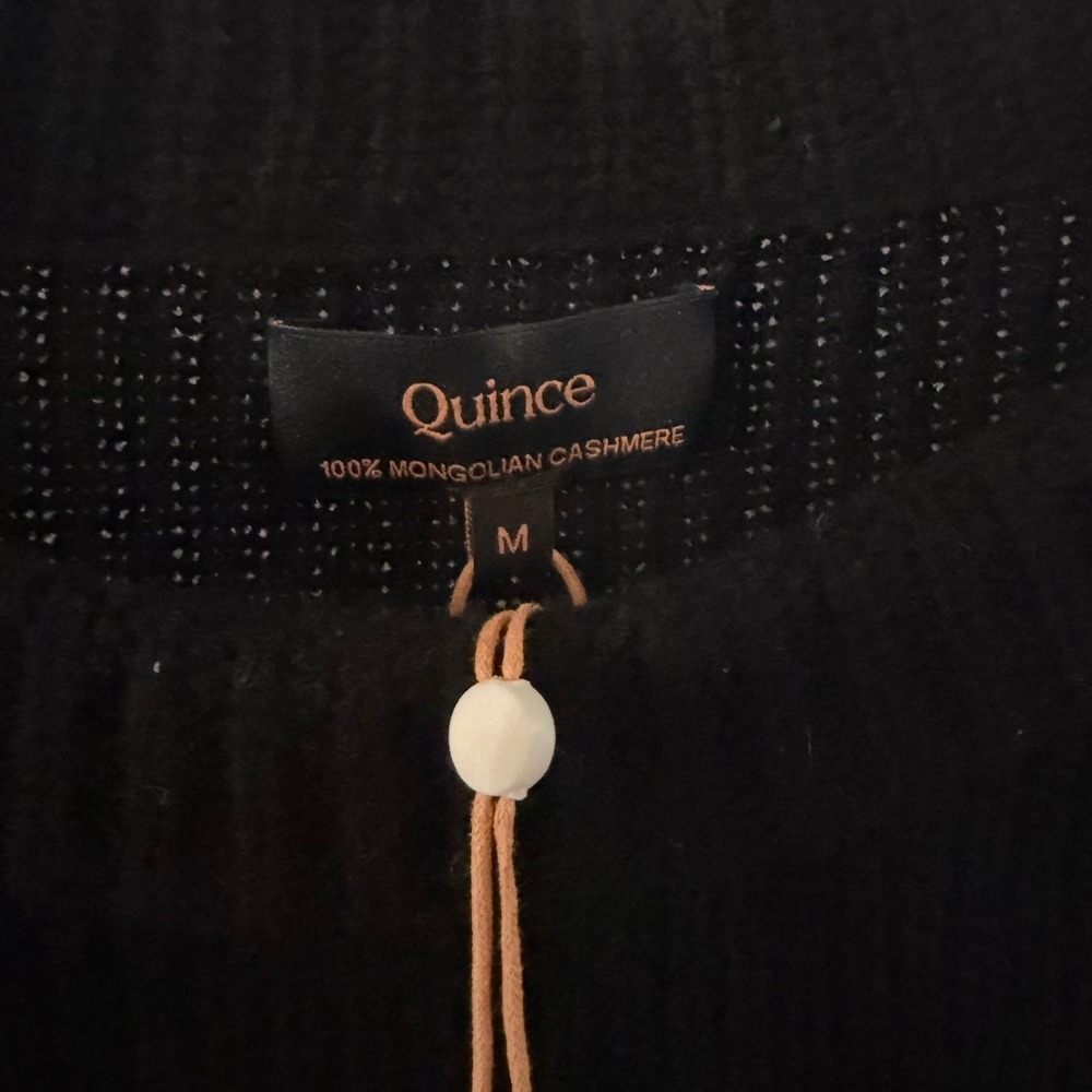 Quince Mongolian Cashmere Fisherman Crewneck Sweater Black Womens Medium NWT - Picture 3 of 4